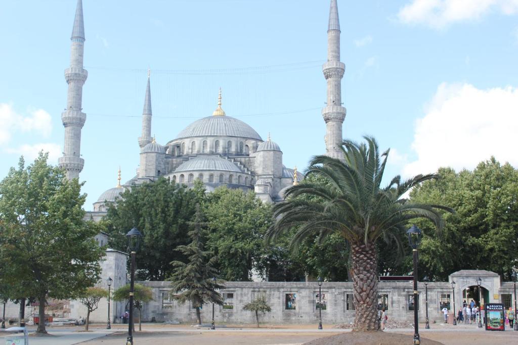 Sofia Corner Hotel Istanbul Exterior photo